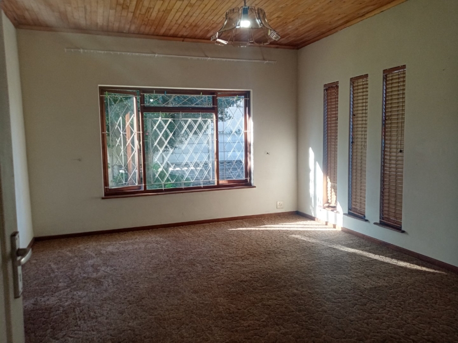 To Let 4 Bedroom Property for Rent in George South Western Cape